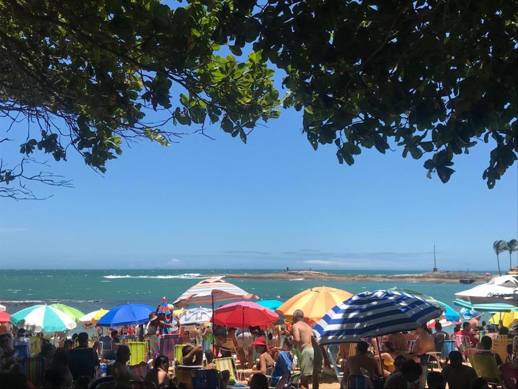 Apartamento Pe Na Areia E Aguas Tranquilas No Centro De Guarapari Exterior photo